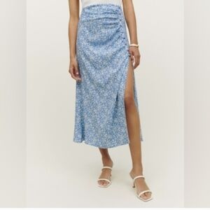 Reformation Women's Grazie Midi Skirt Size 0 Micro Floral Button Detail Cottage